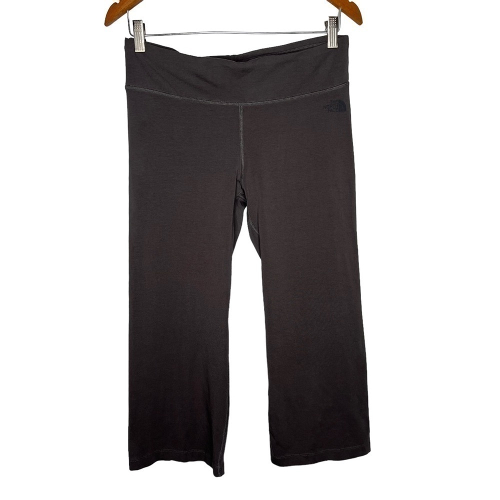 The North Face  cropped split leg gray yoga pants Sz M